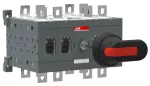 OT200E22CFP Przełącznik (I-0-II) 200A, 4P, przełączanie szybkie, napęd z przodu, z wałkiem i czarną rączką IP65, montaż na płyc